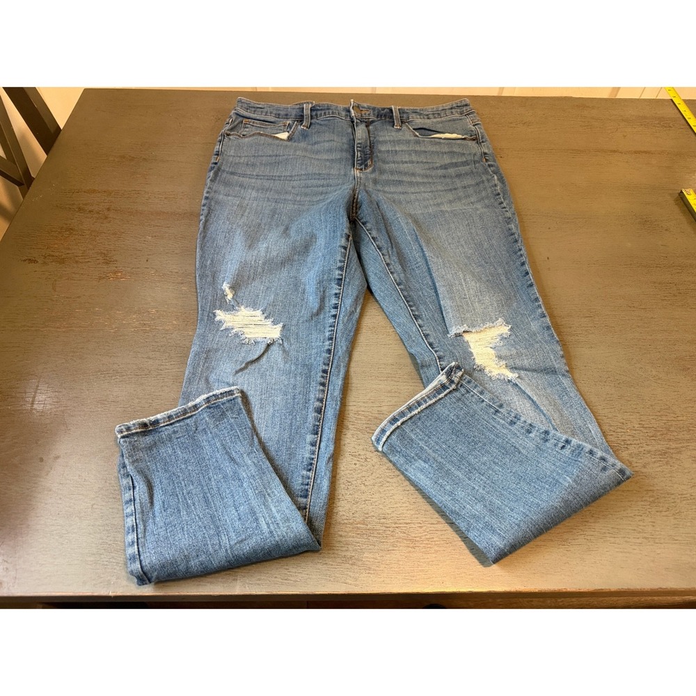 Universal Thread High Rise Skinny Jeans 16/33R Distressed Blue Denim Ripped Knee